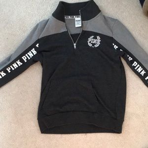 Gray quarter zip sweatshirt